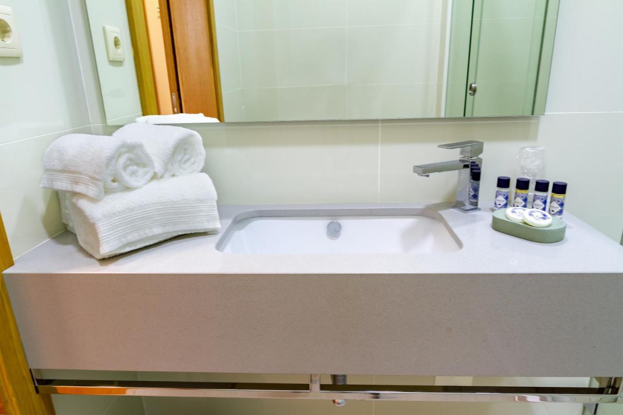Bed and Breakfast Boutique Mouras Мондин-ди-Башту Экстерьер фото